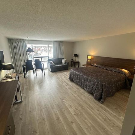 Hotel Motel Le Voyageur 圣乔治斯 外观 照片