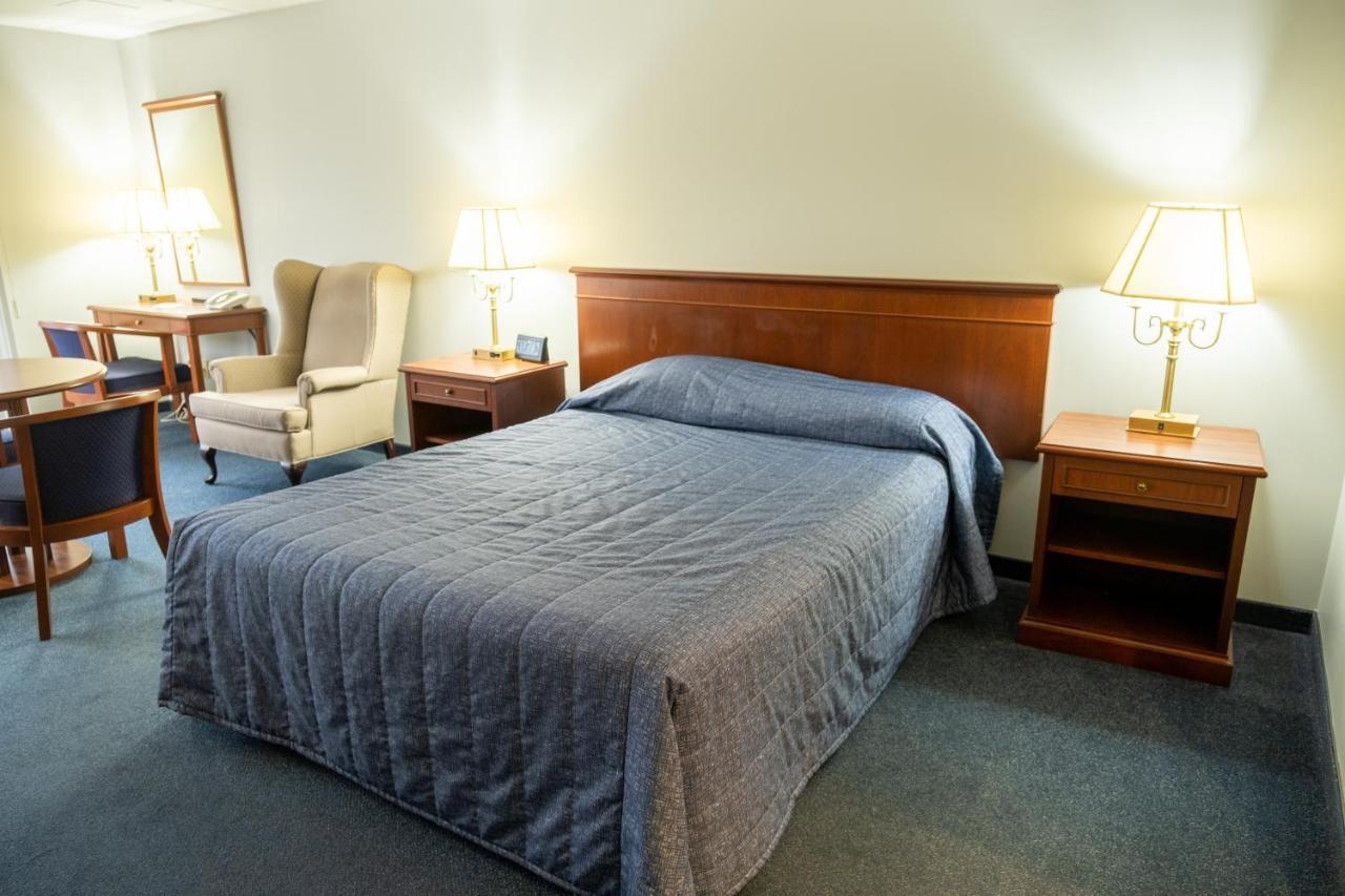 Hotel Motel Le Voyageur 圣乔治斯 外观 照片